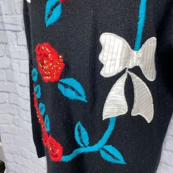 J.P. Val vintage 1980’s Longsleeve sequin accented flowers & bows sweater sz LG - Picture 2 of 11
